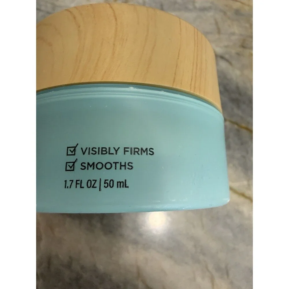 Kind Science Neck Treatment Visible Firms Smooths 1.7oz 50mL New Full Size